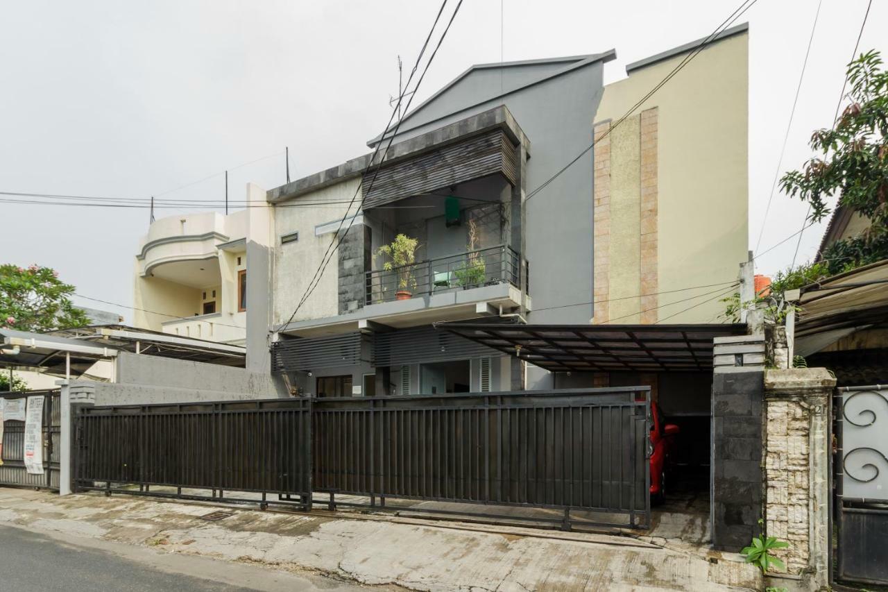 Reddoorz Syariah Near Pondok Indah Mall 3 Jakarta Eksteriør billede