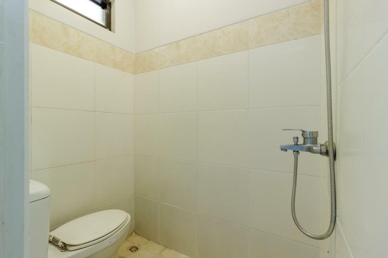 Reddoorz Syariah Near Pondok Indah Mall 3 Jakarta Eksteriør billede